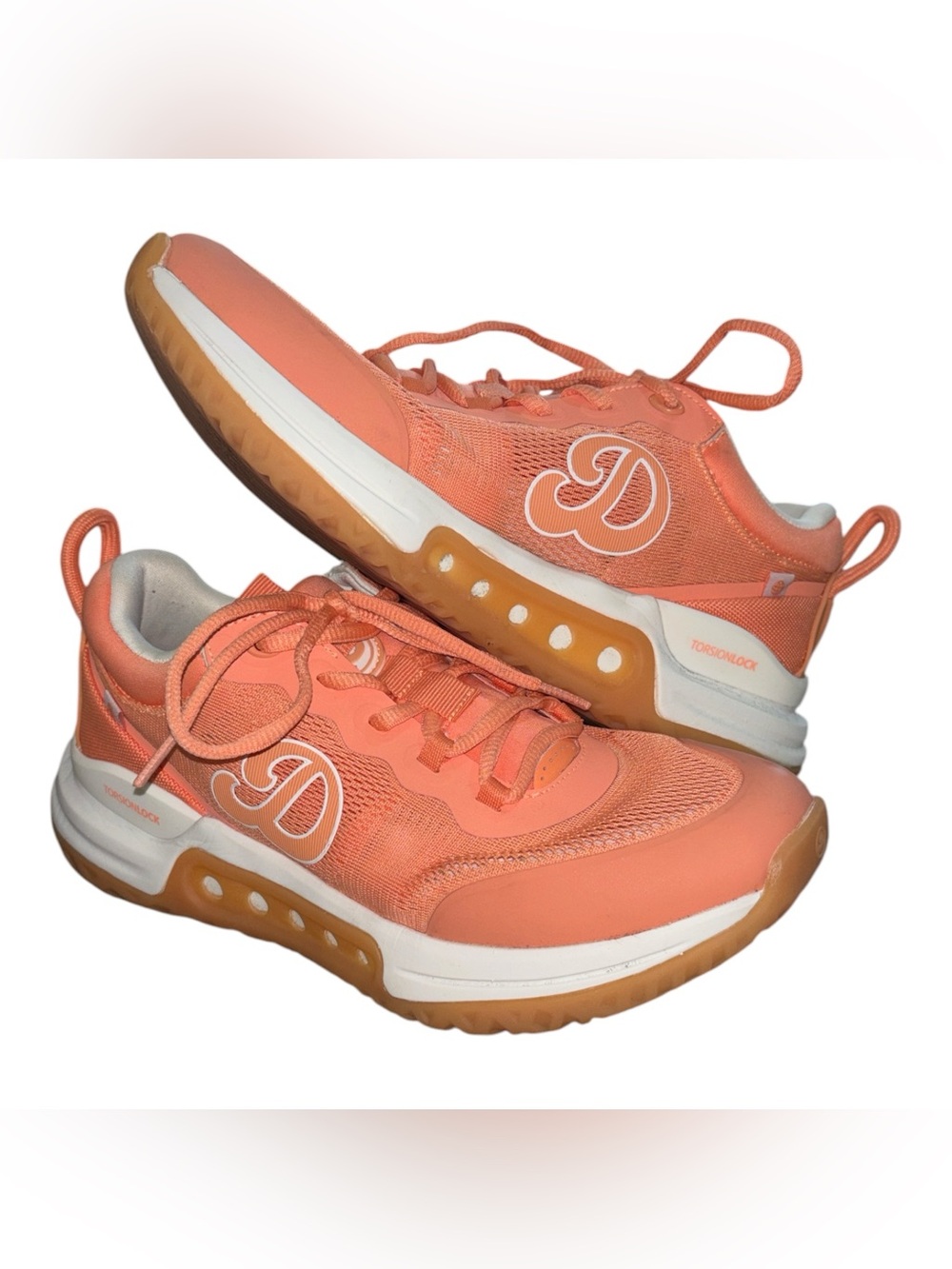 DNK Bainbridge 1 Women’s Lace-Up Low Top Mesh Athletic Sneakers Peach/White